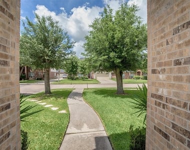 2213 Jernigan Ford - Photo Thumbnail 2
