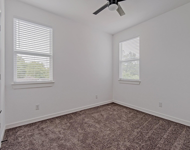 6732 Goforth Street - Photo Thumbnail 14