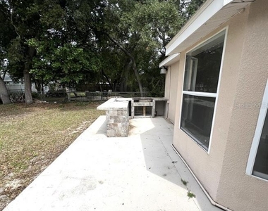 153 Rosedale Avenue - Photo Thumbnail 16