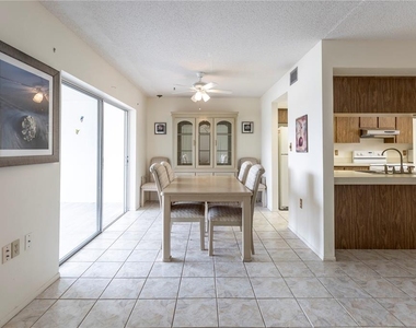 3840 Staysail Lane - Photo Thumbnail 14