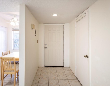 3840 Staysail Lane - Photo Thumbnail 38