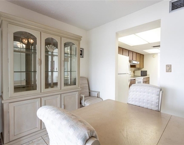 3840 Staysail Lane - Photo Thumbnail 13