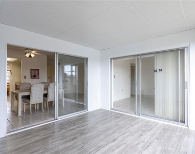 3840 Staysail Lane - Photo Thumbnail 34