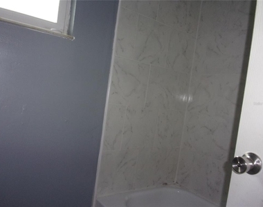 5206 7th Street - Photo Thumbnail 13