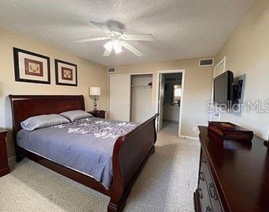6033 34th Street W - Photo Thumbnail 15