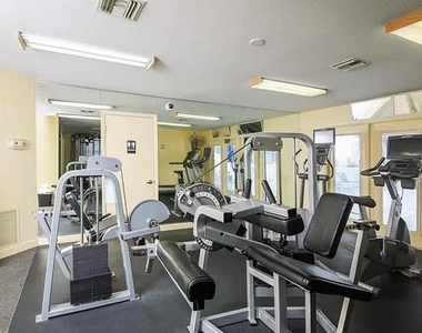 6033 34th Street W - Photo Thumbnail 26