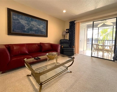 6033 34th Street W - Photo Thumbnail 7