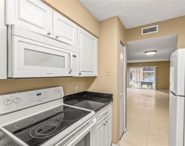 7510 Presley Place - Photo Thumbnail 3