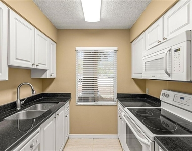 7510 Presley Place - Photo Thumbnail 2
