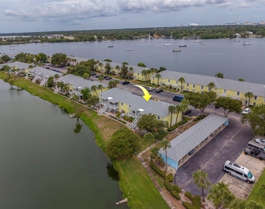 222 Pompano Drive Se - Photo Thumbnail 56