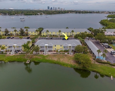 222 Pompano Drive Se - Photo Thumbnail 55