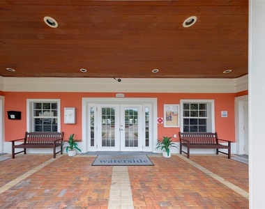 222 Pompano Drive Se - Photo Thumbnail 31