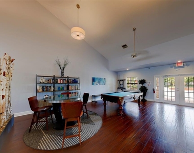 222 Pompano Drive Se - Photo Thumbnail 32