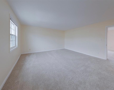 222 Pompano Drive Se - Photo Thumbnail 14