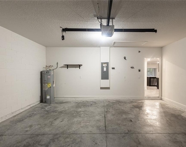 538 Vin Rose Circle Se - Photo Thumbnail 29