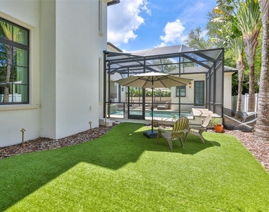 629 Riviera Drive - Photo Thumbnail 44