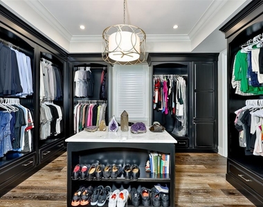 629 Riviera Drive - Photo Thumbnail 30