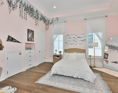 629 Riviera Drive - Photo Thumbnail 19