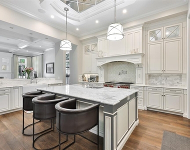 629 Riviera Drive - Photo Thumbnail 15