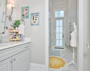 629 Riviera Drive - Photo Thumbnail 21