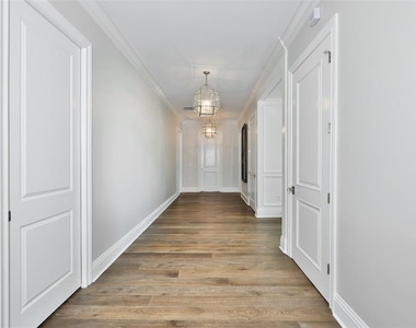 629 Riviera Drive - Photo Thumbnail 25