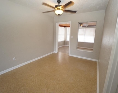 206 S West Shore Boulevard - Photo Thumbnail 4