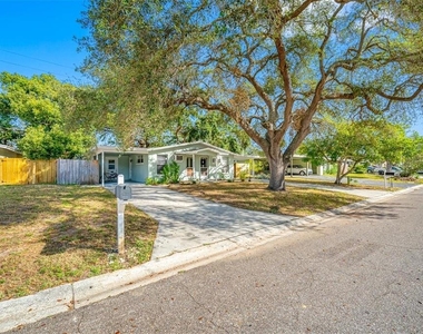 616 Dogwood Court - Photo Thumbnail 1