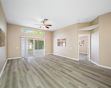 12915 Early Run Lane - Photo Thumbnail 5