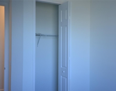 5728 Biscayne Court - Photo Thumbnail 48