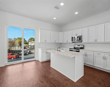 5728 Biscayne Court - Photo Thumbnail 1