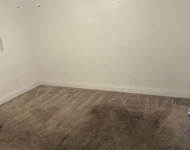 8518 Woodlake Drive - Photo Thumbnail 20