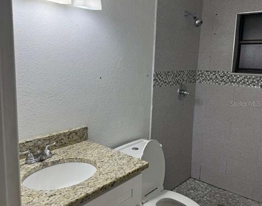 8518 Woodlake Drive - Photo Thumbnail 22