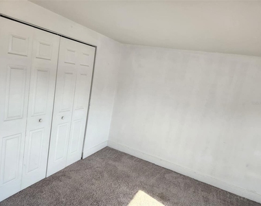 8518 Woodlake Drive - Photo Thumbnail 16
