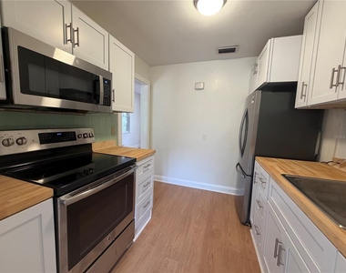 3815 W De Leon Street - Photo Thumbnail 2