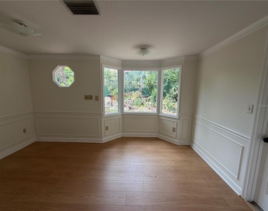 3815 W De Leon Street - Photo Thumbnail 13