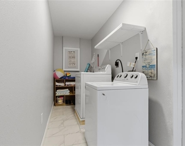 709 Highland Avenue N - Photo Thumbnail 22