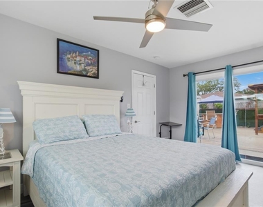 709 Highland Avenue N - Photo Thumbnail 13