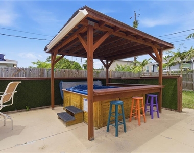 709 Highland Avenue N - Photo Thumbnail 29