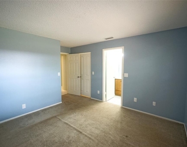 5117 Ellendale Avenue - Photo Thumbnail 19