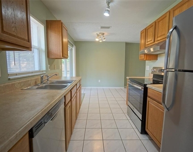 5117 Ellendale Avenue - Photo Thumbnail 8