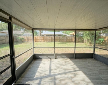 5117 Ellendale Avenue - Photo Thumbnail 14