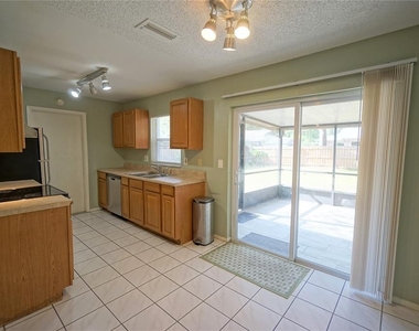 5117 Ellendale Avenue - Photo Thumbnail 5