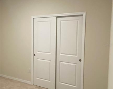 13515 Palmera Vista Drive - Photo Thumbnail 10
