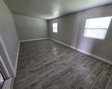 38300 Henry Drive - Photo Thumbnail 16