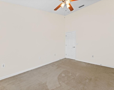 11513 Declaration Drive - Photo Thumbnail 22