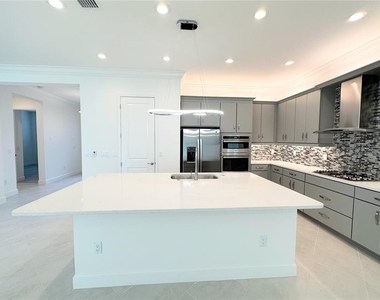 3392 Acacia Bay Avenue - Photo Thumbnail 9