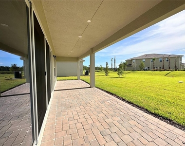 3392 Acacia Bay Avenue - Photo Thumbnail 17