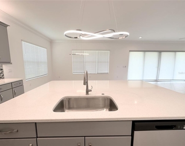 3392 Acacia Bay Avenue - Photo Thumbnail 11