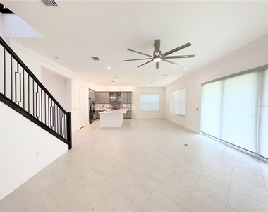 3392 Acacia Bay Avenue - Photo Thumbnail 14