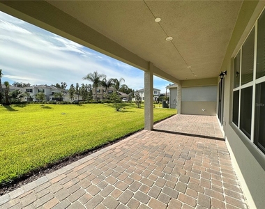 3392 Acacia Bay Avenue - Photo Thumbnail 18